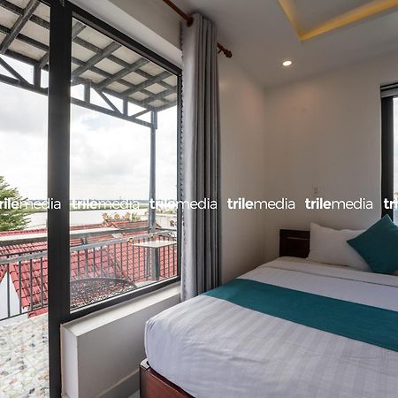 Rockmouse Centre River Villa Hoi An Bagian luar foto