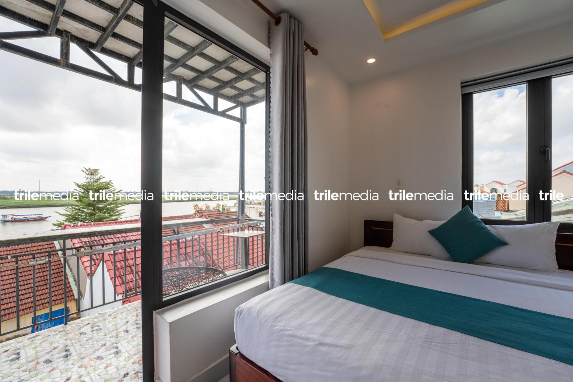 Rockmouse Centre River Villa Hoi An Bagian luar foto